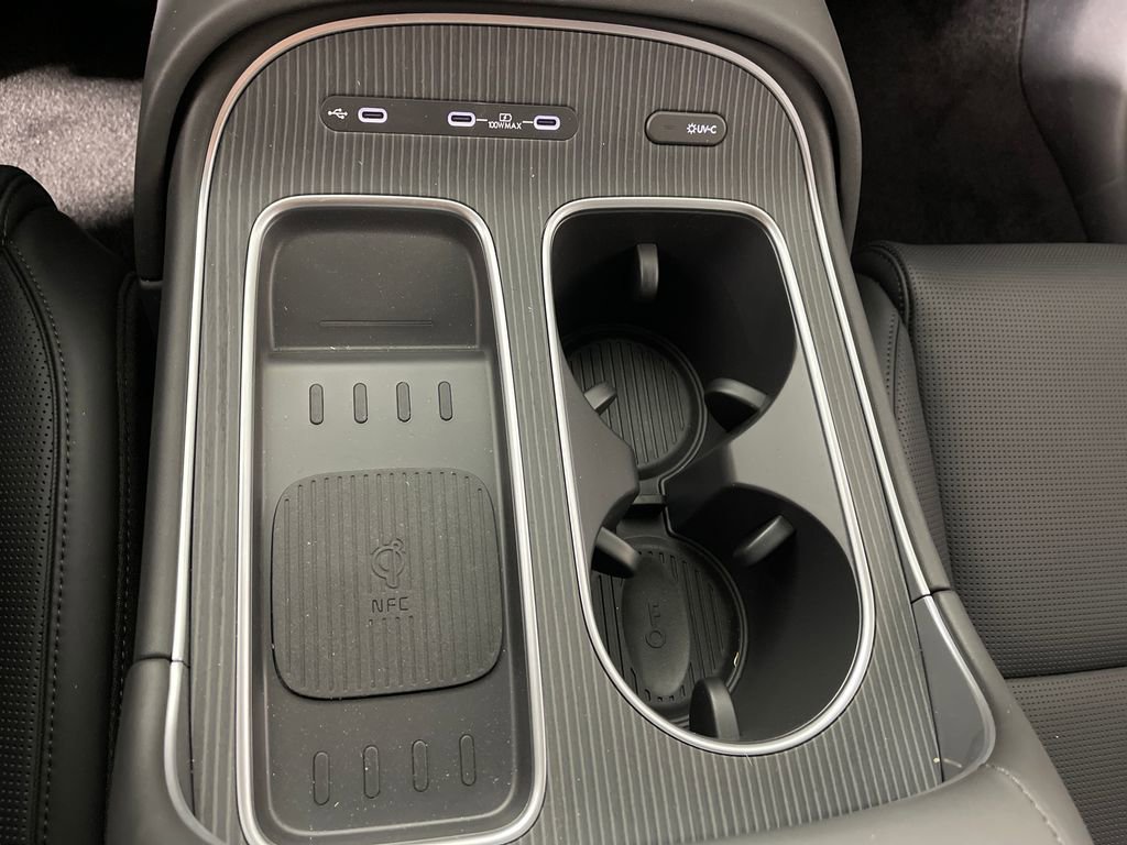 Used 2026 Hyundai Palisade Calligraphy FWD image 28