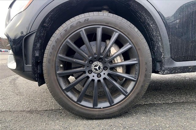 Certified 2022 Mercedes-Benz GLC 300 4MATIC Coupe image 5