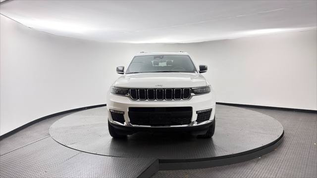 Used 2024 Jeep Grand Cherokee L Limited w/ Luxury Tech Group II AWD/4WD image 12