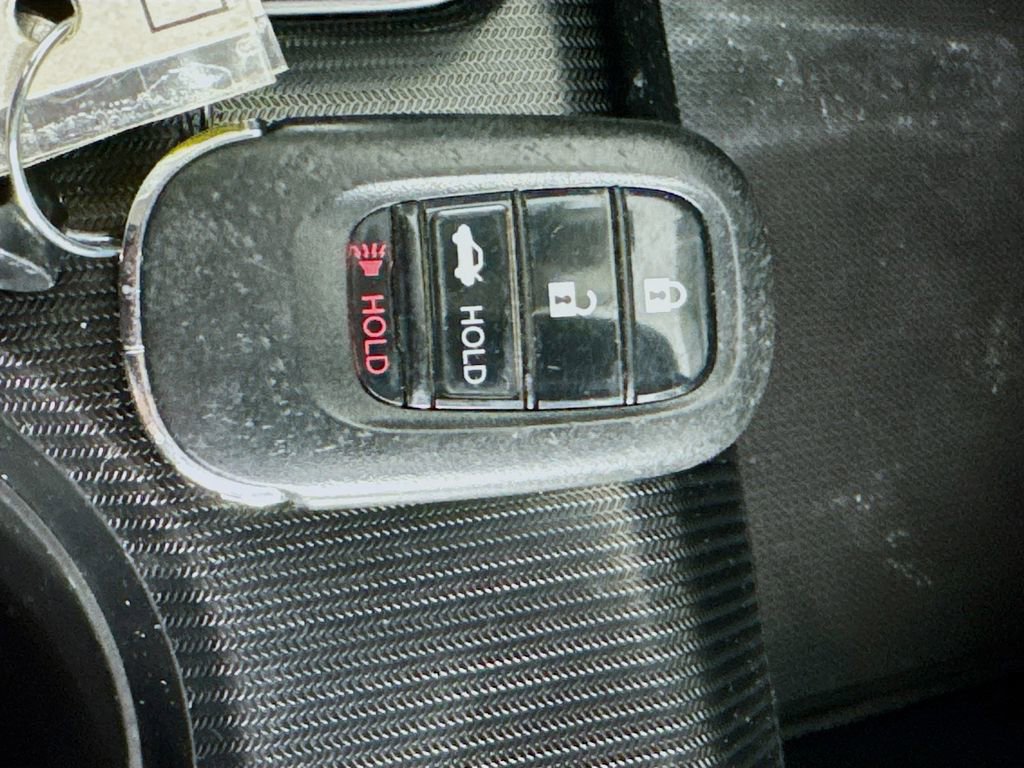 Used 2023 Honda Civic LX image 32