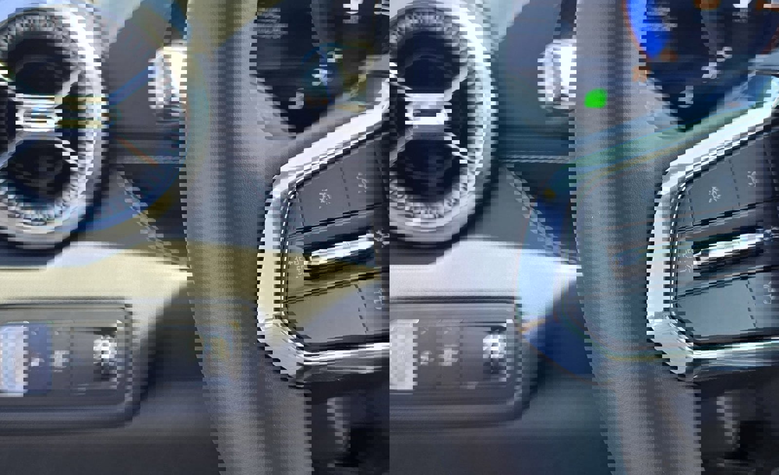 Used 2025 Chevrolet Blazer EV LT w/ Super Cruise Package image 44