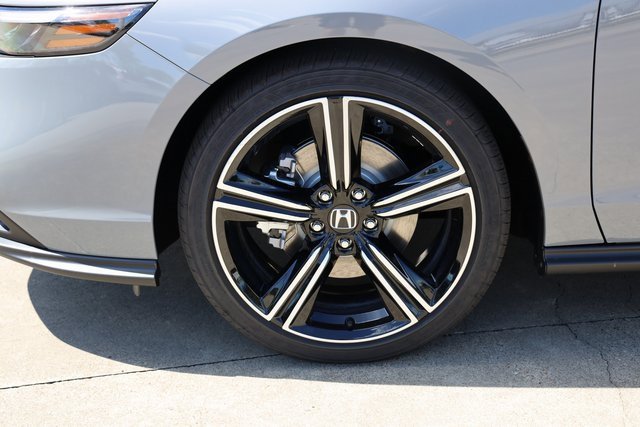 New 2025 Honda Accord Sport image 9