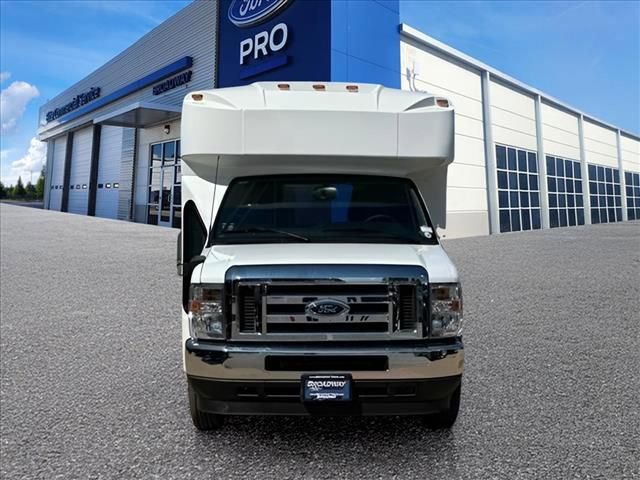 New 2025 Ford E-450 and Econoline 450 Super Duty w/ Shuttle Bus Prep Package image 8