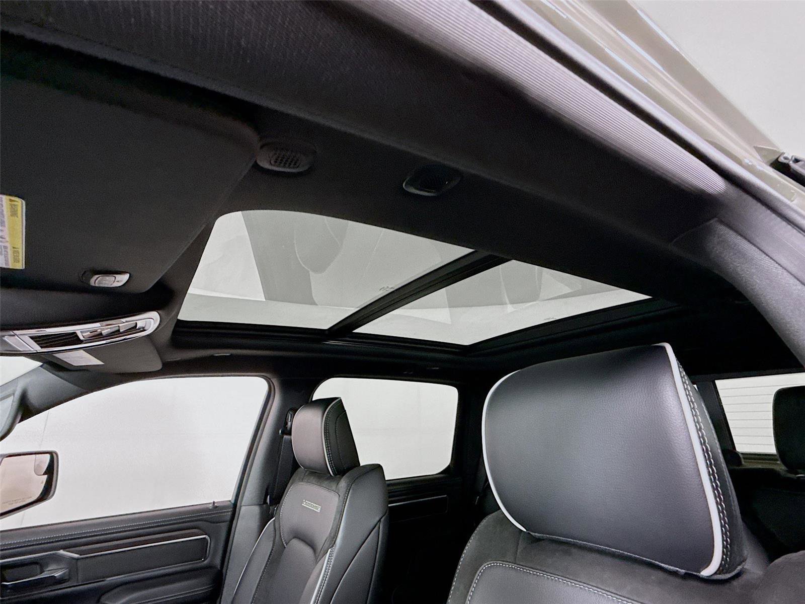 New 2026 RAM 1500 Laramie w/ Night Edition image 18