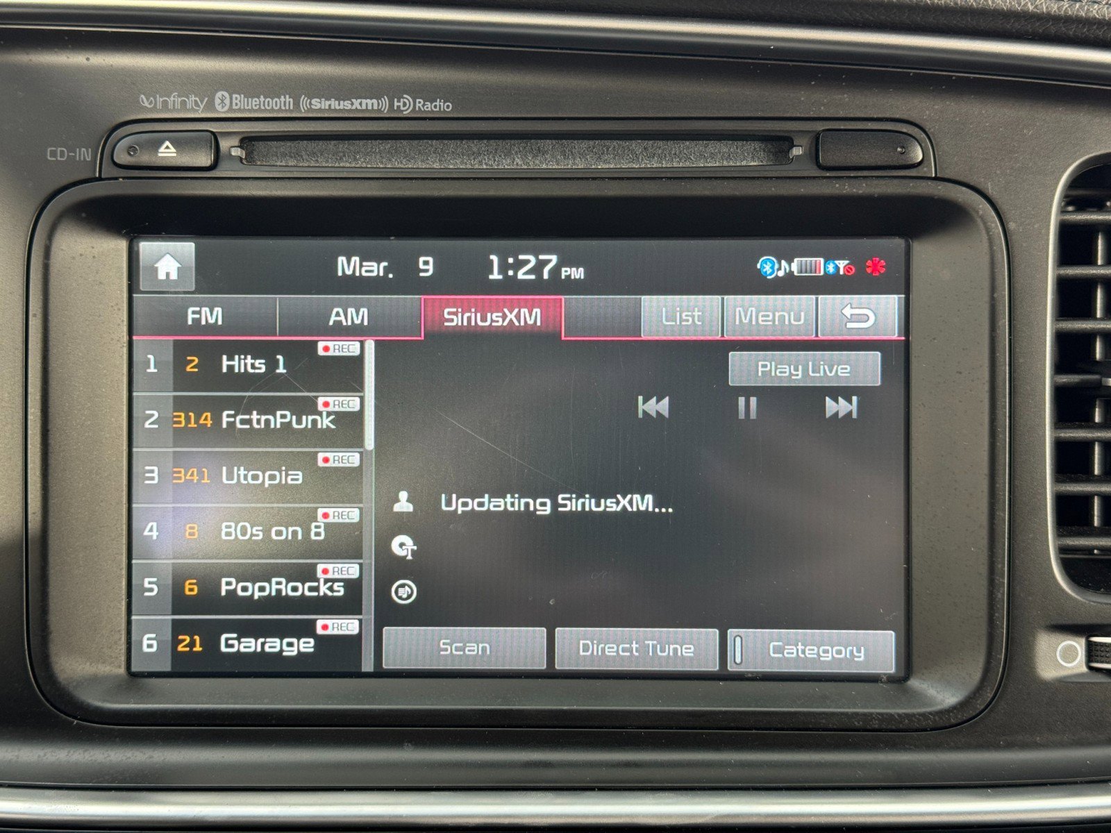 Used 2015 Kia Optima EX image 25