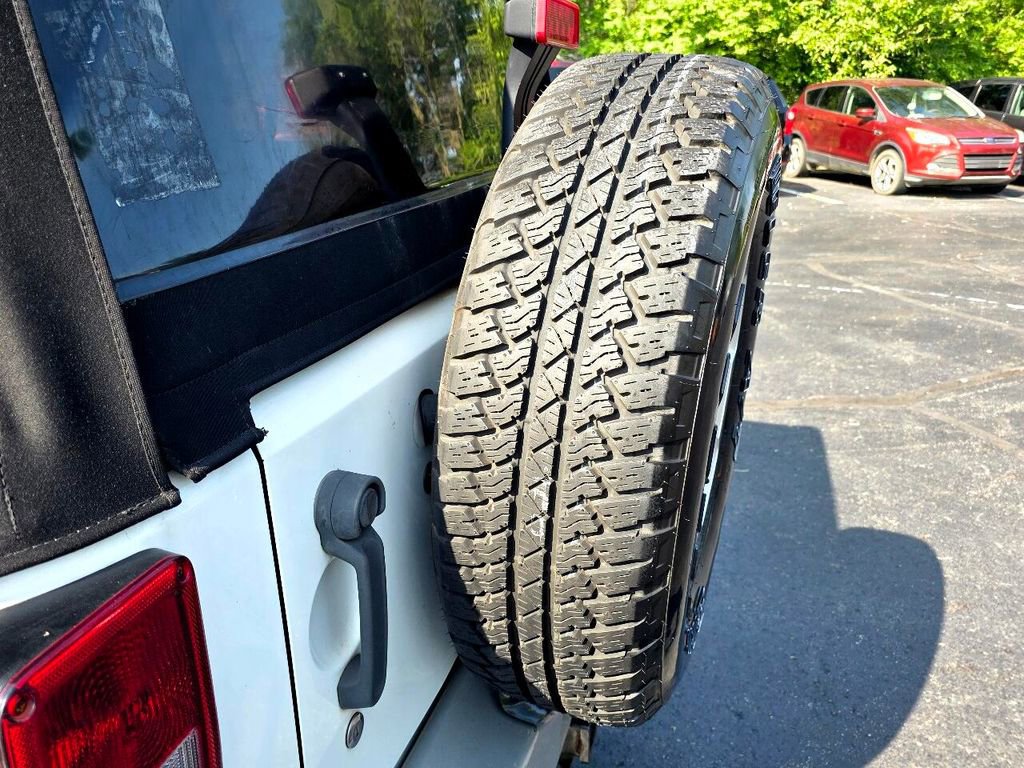 Used 2014 Jeep Wrangler Unlimited Sahara w/ Dual Top Group image 12