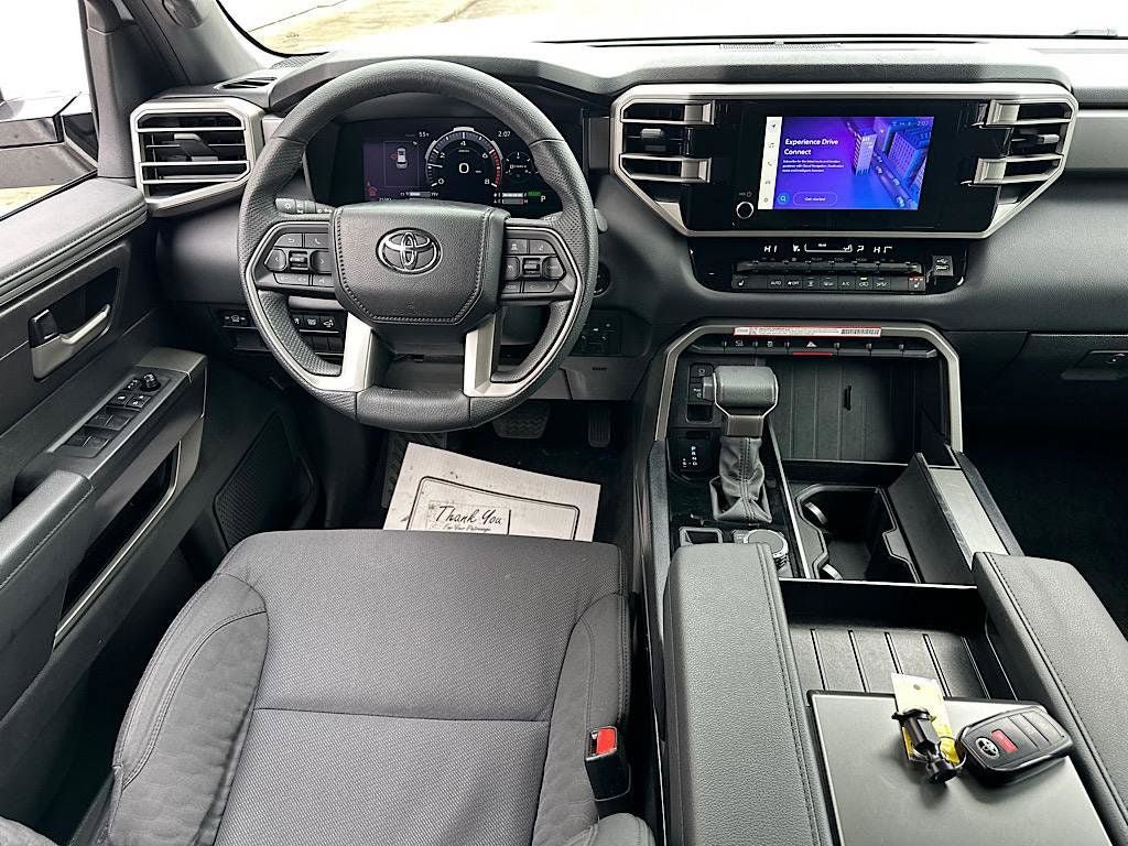 Certified 2025 Toyota Sequoia SR5 AWD/4WD image 21