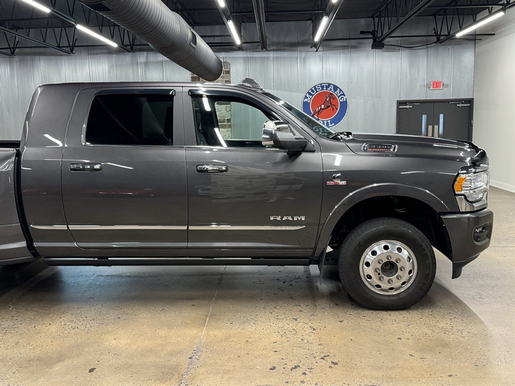 Used 2019 RAM 3500 Limited AWD/4WD image 19