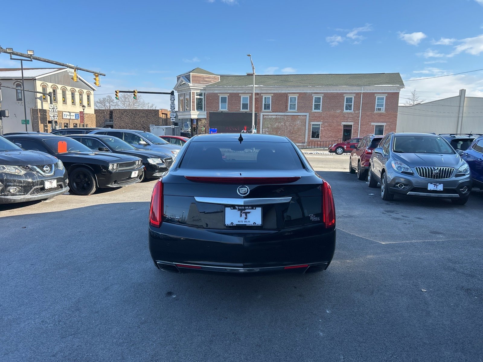 Used 2013 Cadillac XTS Premium image 4