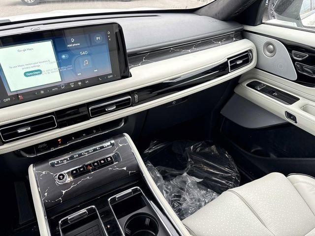 New 2026 Lincoln Aviator Black Label w/ Black Label Special Edition image 15