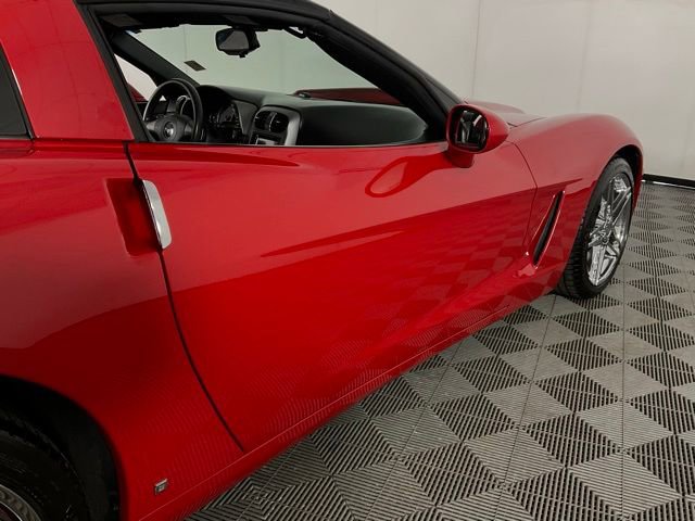 Used 2007 Chevrolet Corvette Coupe image 7