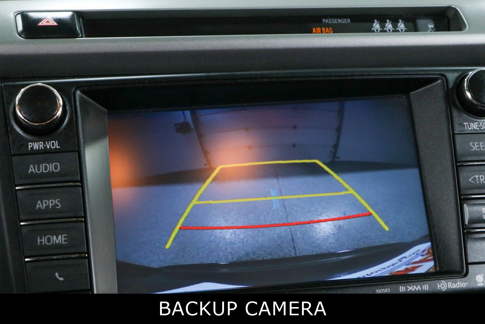 Used 2017 Toyota RAV4 XLE FWD image 18
