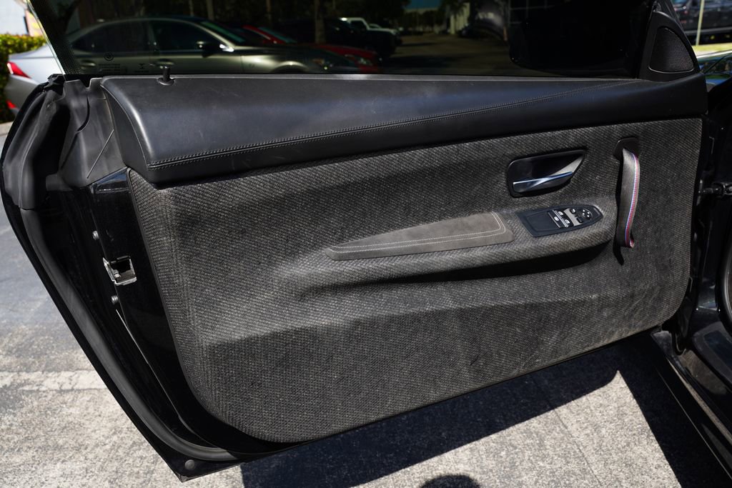 Used 2019 BMW M4 CS w/ Executive Package image 21