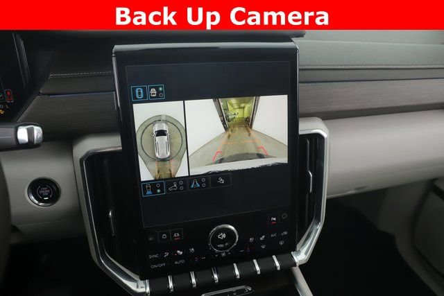 Used 2025 GMC Acadia Denali w/ Super Cruise Package image 25