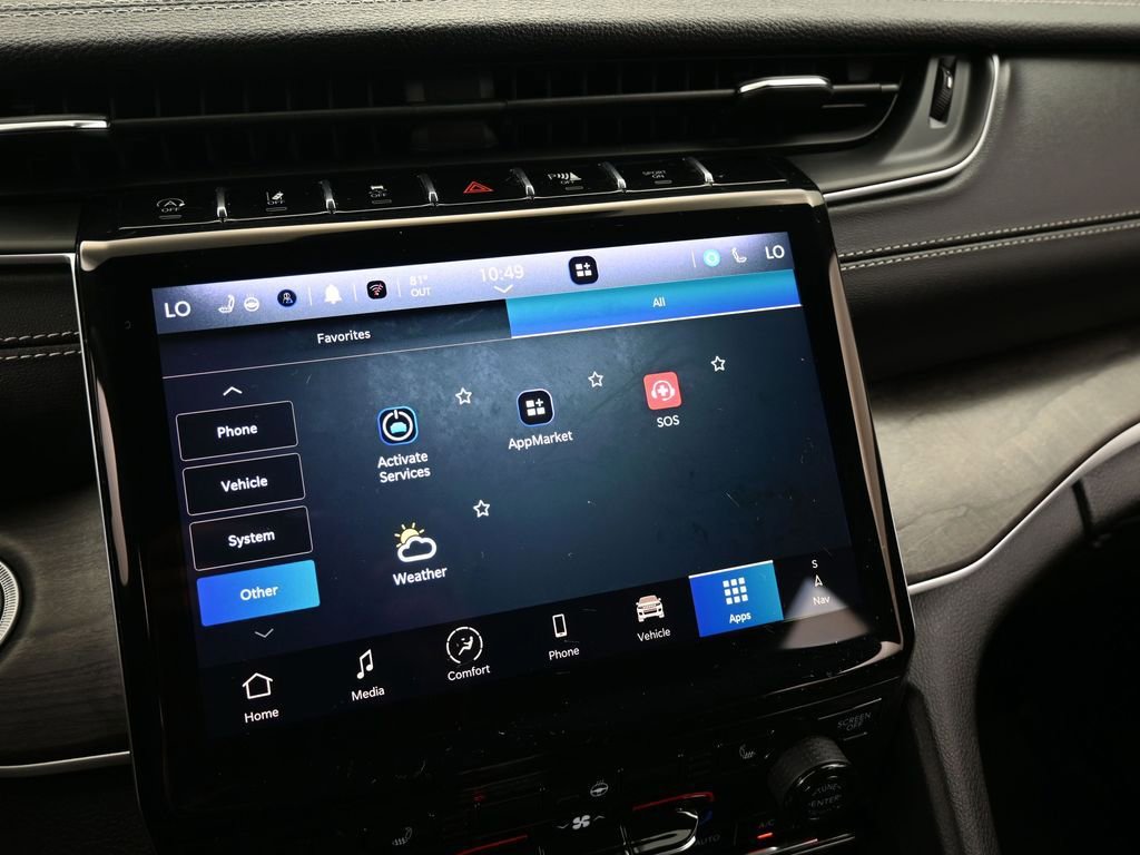 Used 2024 Jeep Grand Cherokee L Limited image 14