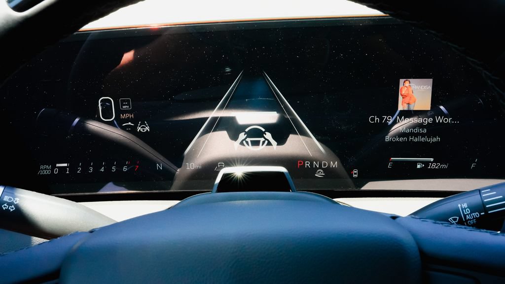 New 2026 Cadillac CT5 Sport w/ Technology Package RWD image 17