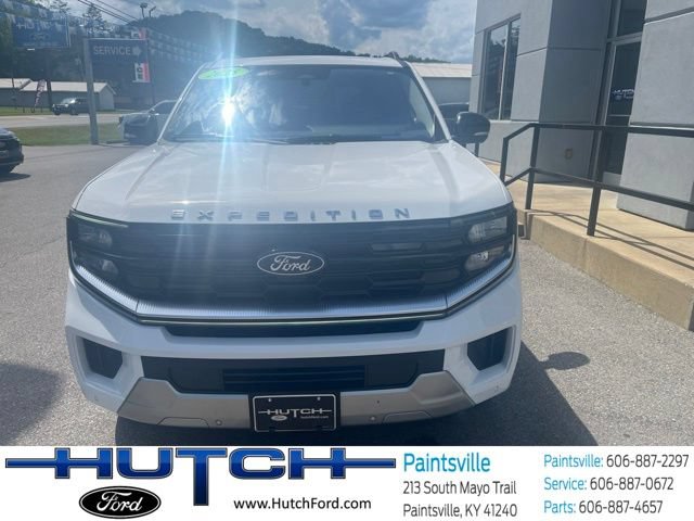 Used 2025 Ford Expedition Platinum AWD/4WD image 17