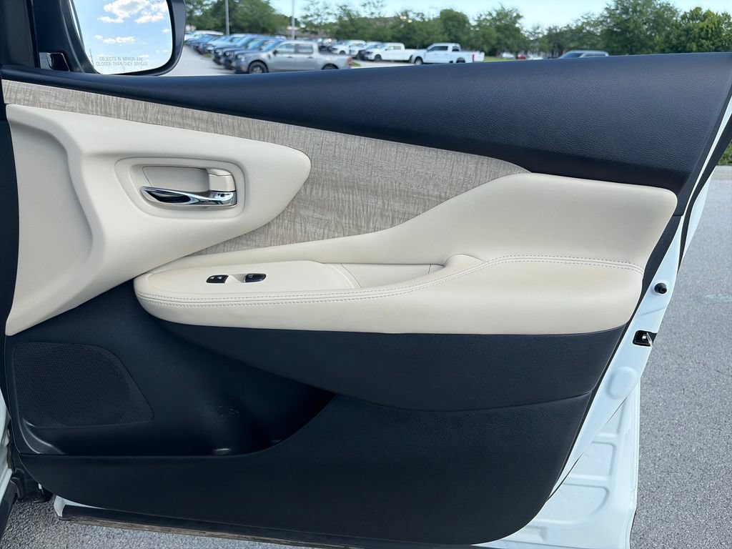 Used 2024 Nissan Murano SL AWD/4WD image 10