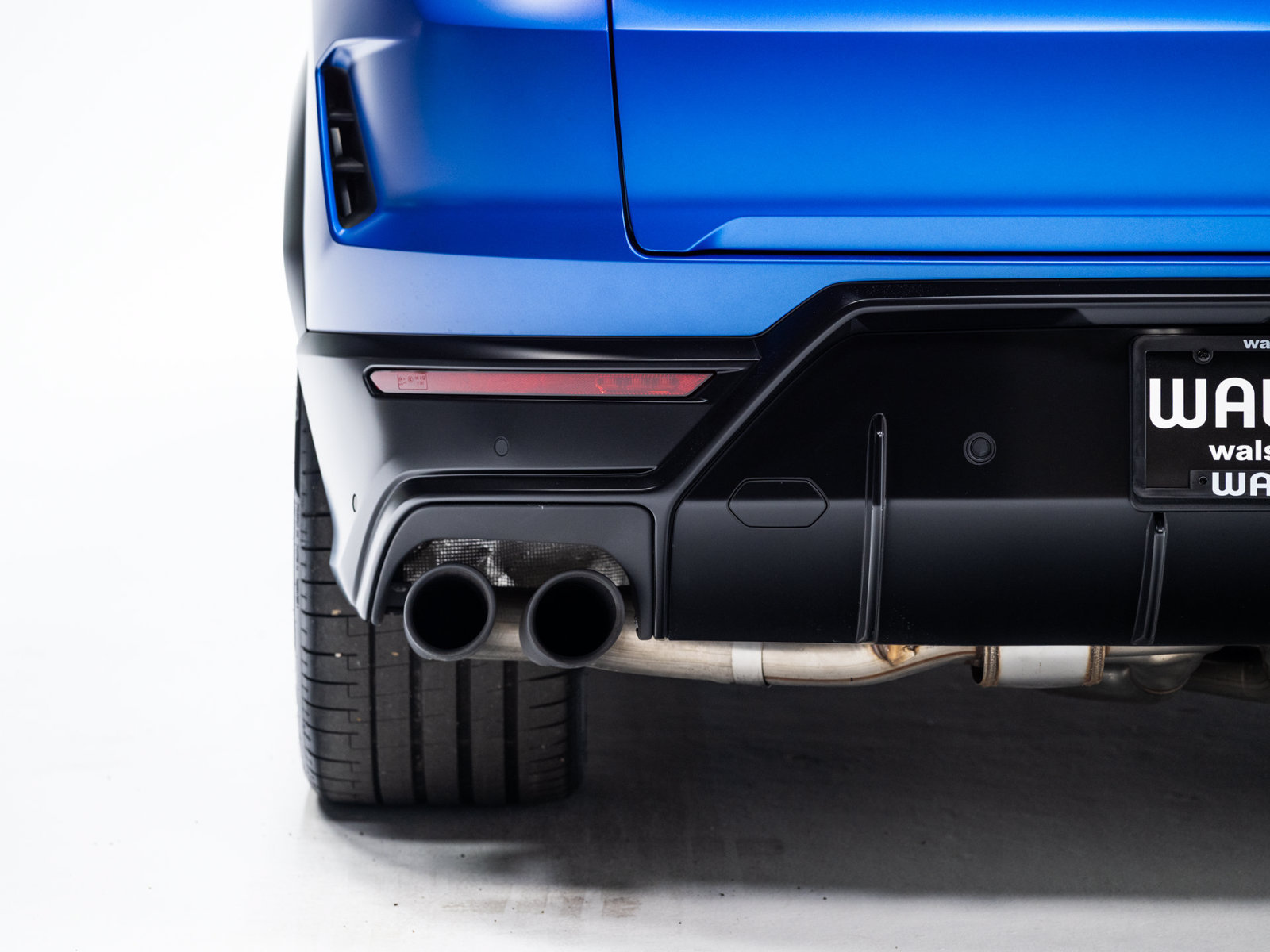 Used 2025 Lamborghini Urus SE AWD/4WD image 29