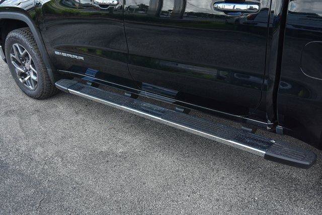 New 2025 GMC Sierra 1500 SLT w/ SLT Premium Package image 9