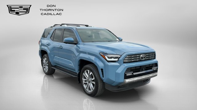 Used 2025 Toyota 4Runner Limited AWD/4WD image 7