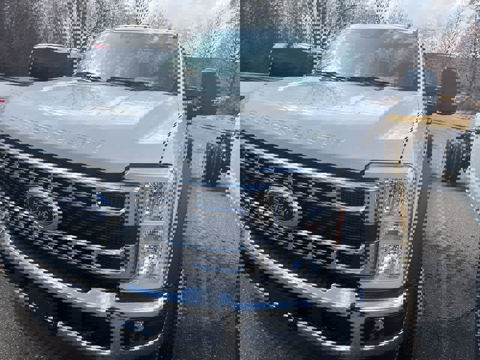 New 2023 Ford F450 XLT w/ XLT Value Package image 26