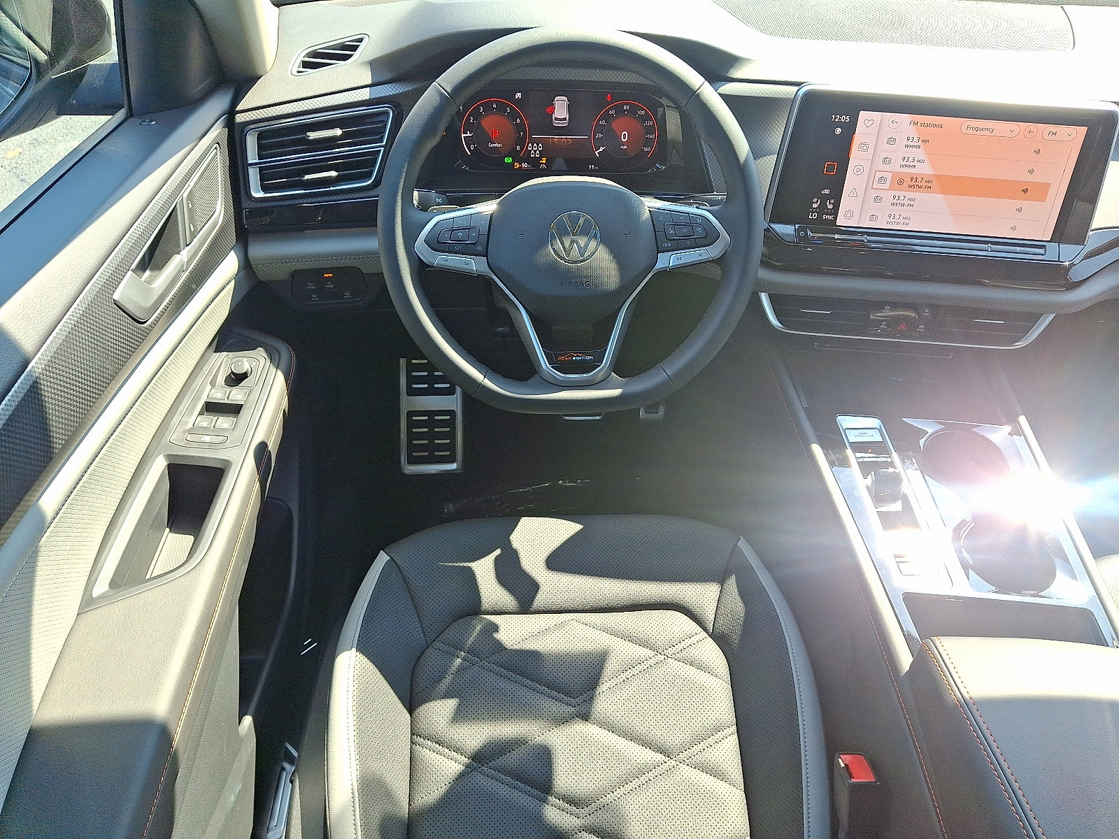 New 2026 Volkswagen Atlas Peak Edition image 7
