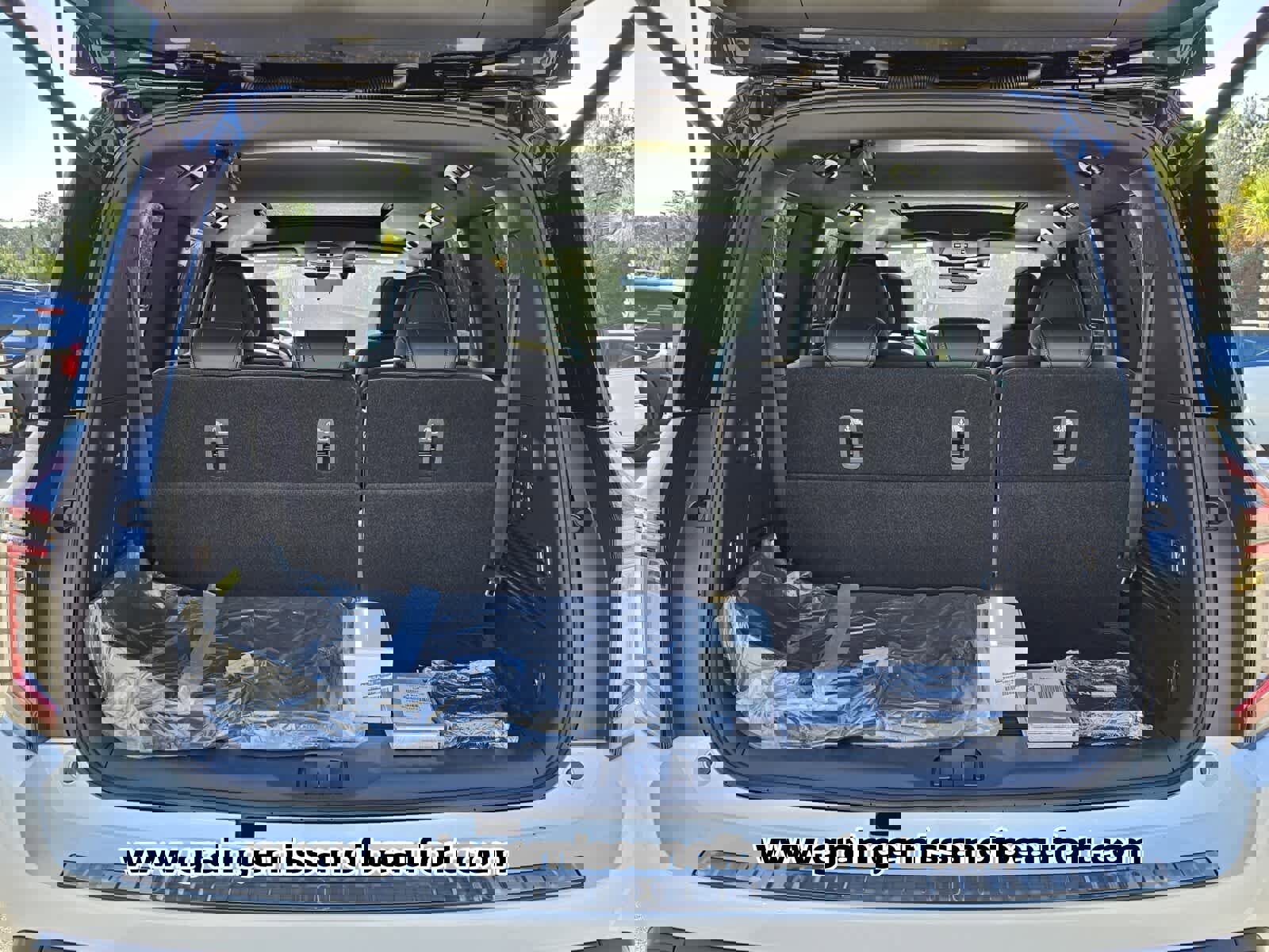 New 2026 Nissan Armada PRO-4X image 6