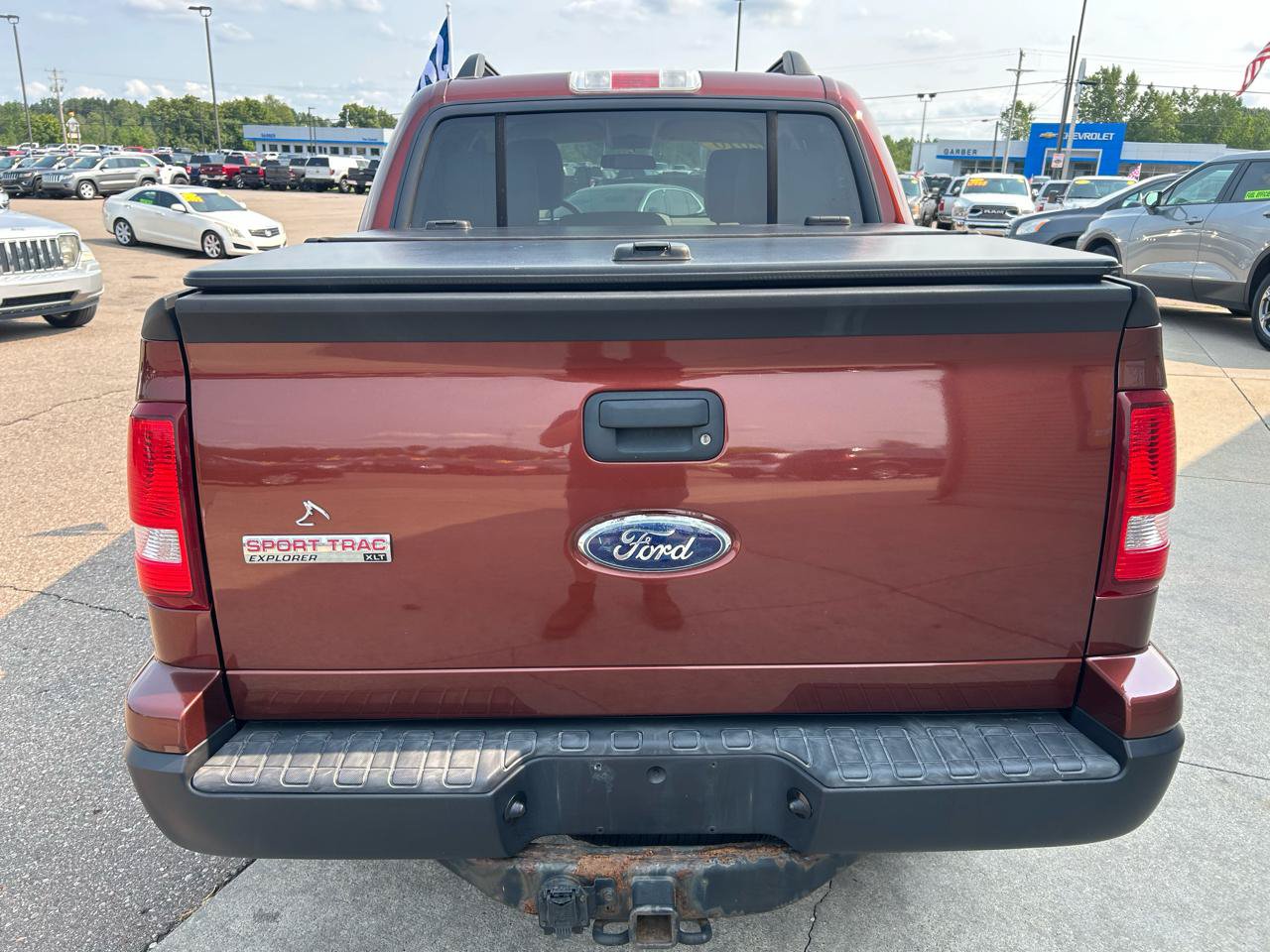 Used 2010 Ford Explorer Sport Trac XLT AWD/4WD image 6