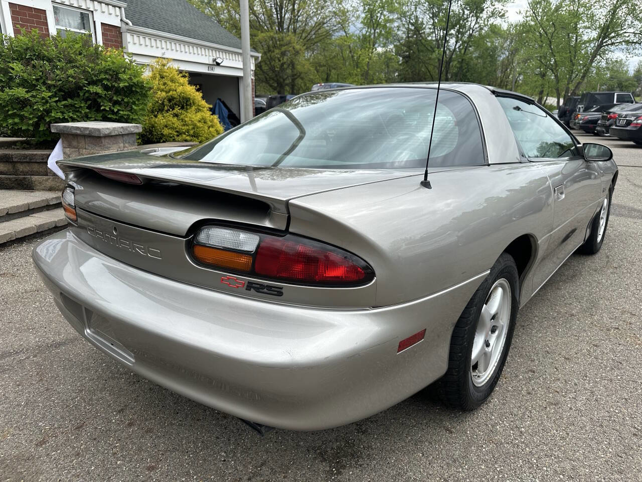 Used 2002 Chevrolet Camaro LT image 8
