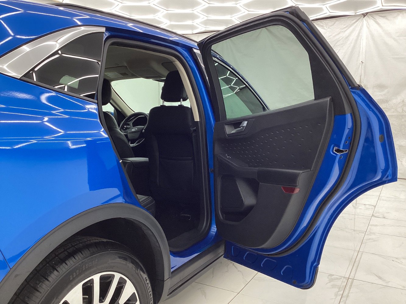 Used 2020 Ford Escape SEL image 23