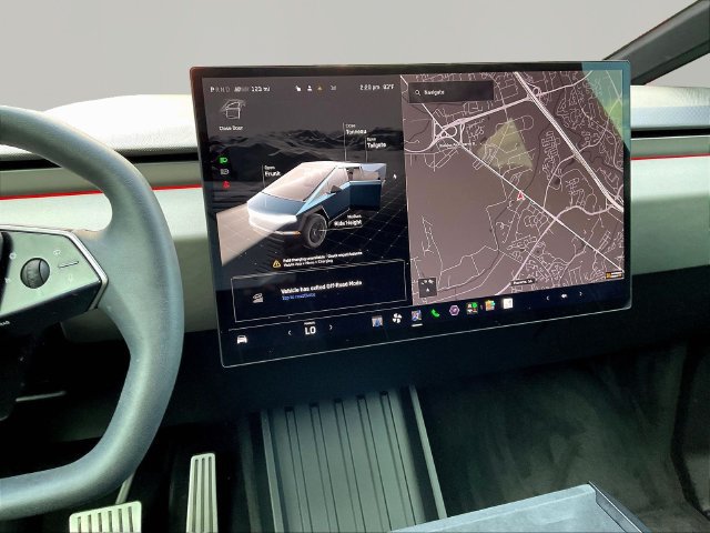 Used 2024 Tesla Cybertruck AWD Crew Cab image 12