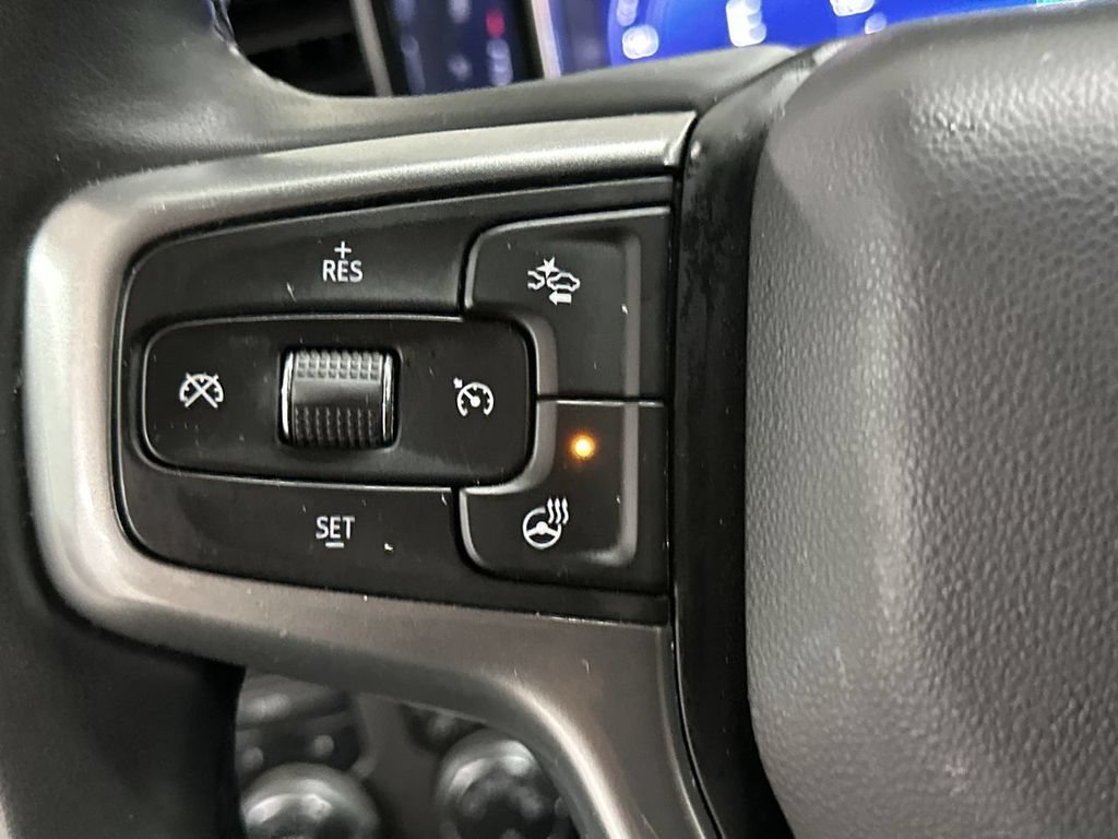 Used 2024 Chevrolet Silverado 1500 LT AWD/4WD image 45