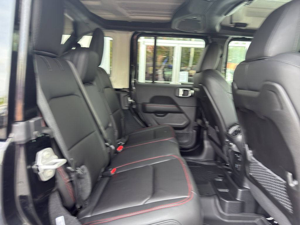 New 2025 Jeep Wrangler Rubicon w/ XTREMEE 35" Tire Package image 16