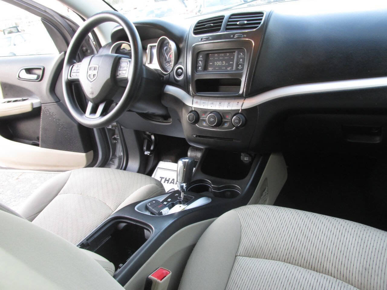 Used 2015 Dodge Journey SXT w/ Flexible Seating Group FWD image 19