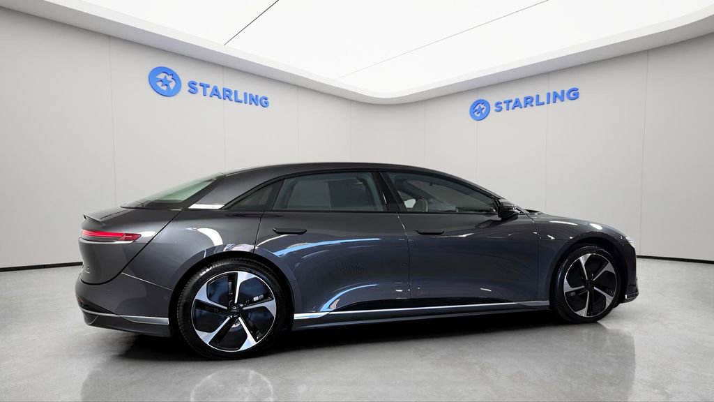Used 2024 Lucid Air Touring image 10