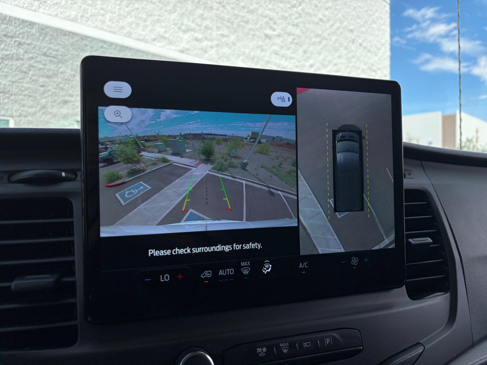 Used 2025 Ford Transit 250 148 High Roof image 26