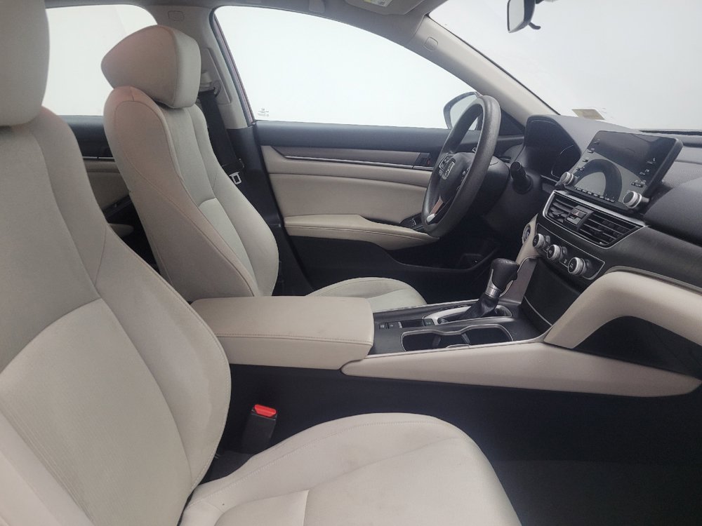 Used 2018 Honda Accord LX image 21