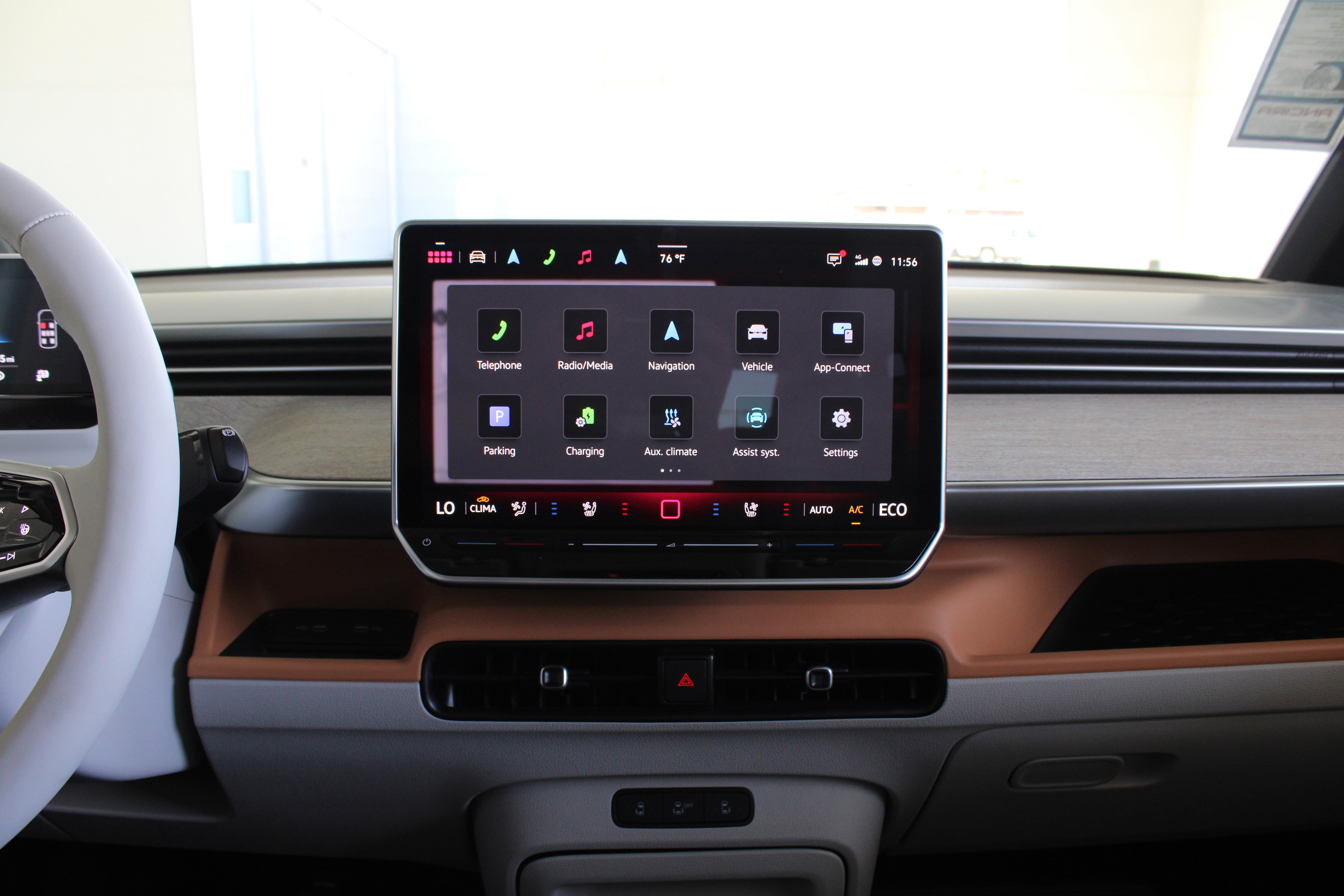 New 2025 Volkswagen ID. Buzz 1st Edition image 13