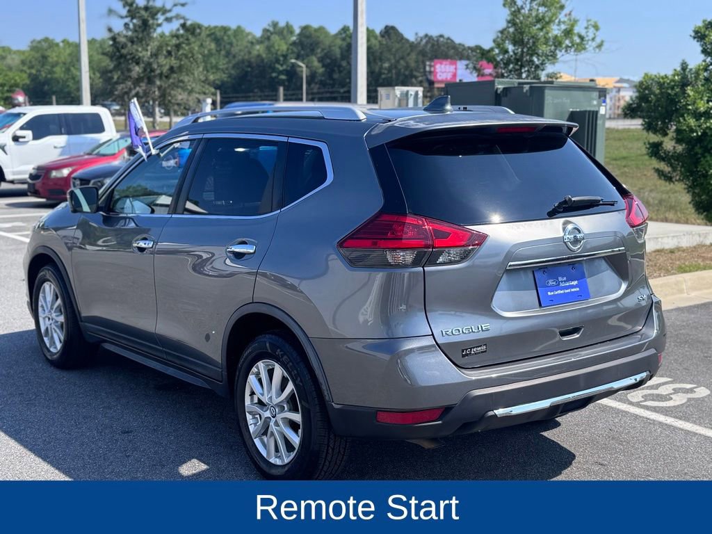 Used 2017 Nissan Rogue SV w/ SV Premium Package FWD image 5