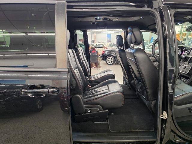 Used 2019 Dodge Grand Caravan GT FWD image 11