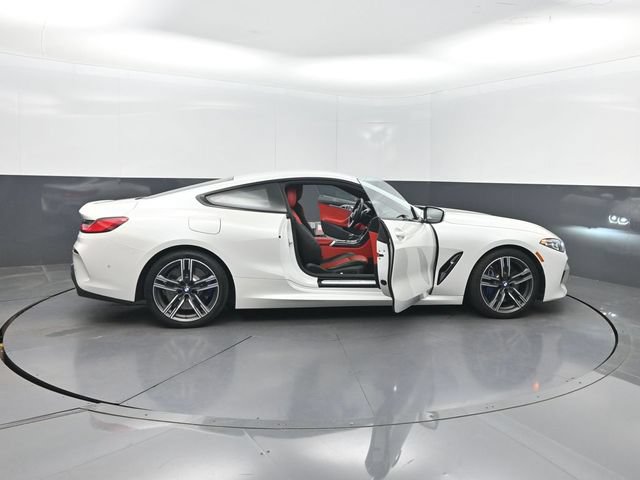 Used 2020 BMW 840i Coupe w/ M Sport Package RWD image 38