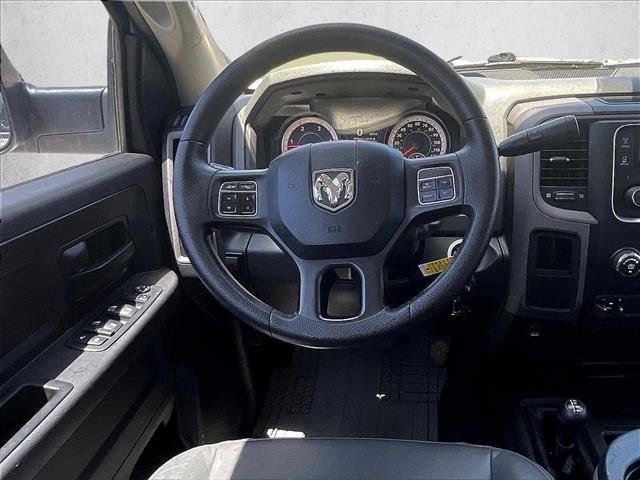 Used 2017 RAM 2500 Tradesman w/ Chrome Appearance Group AWD/4WD image 7