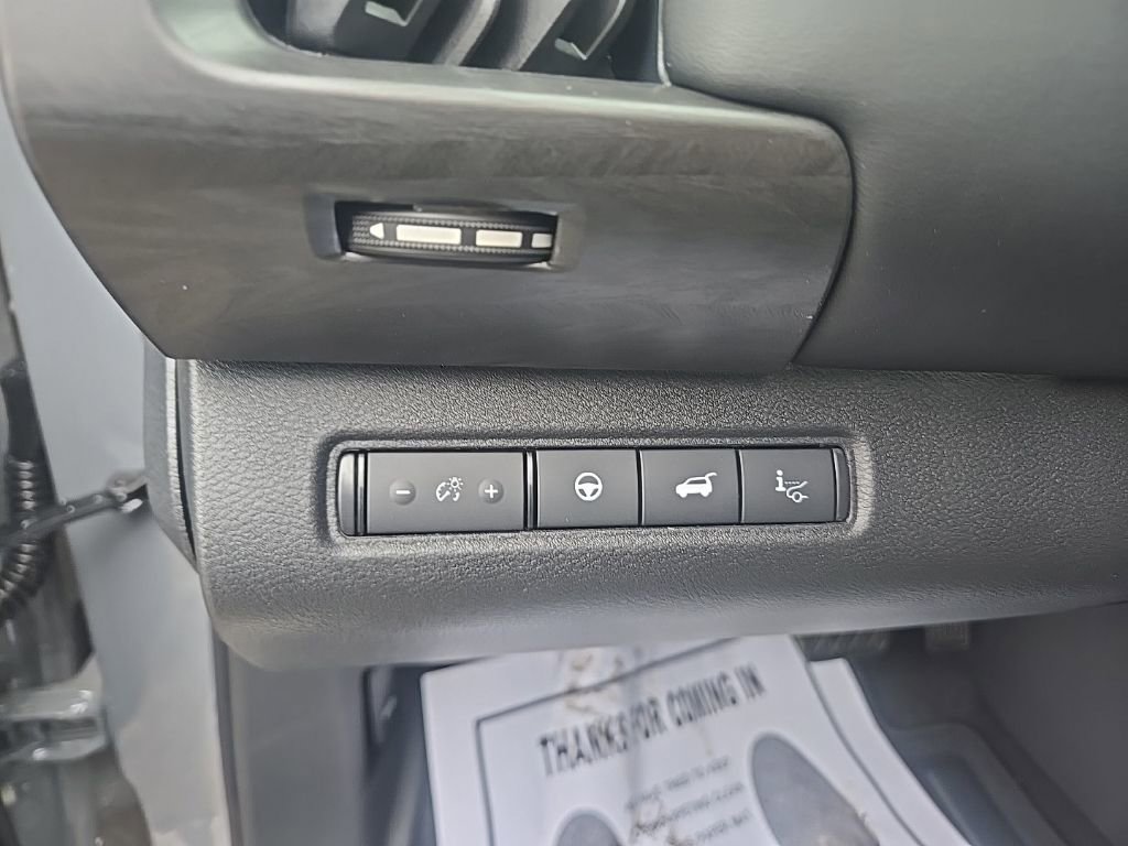 New 2026 Nissan Pathfinder Platinum image 13