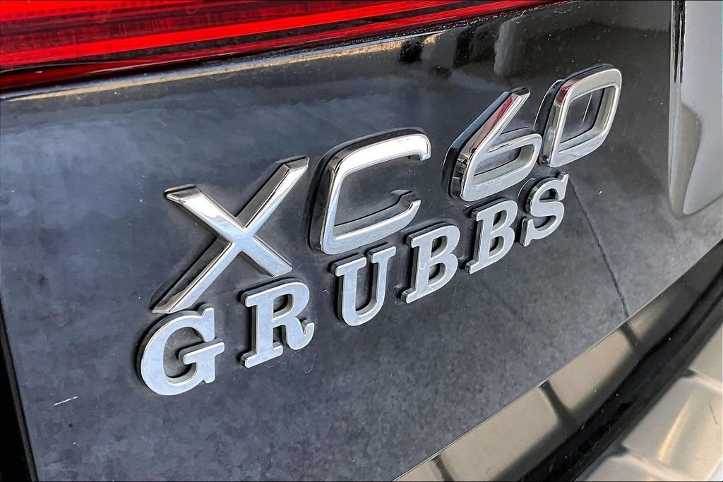 Used 2023 Volvo XC60 B5 Ultimate w/ Climate Package AWD/4WD image 40