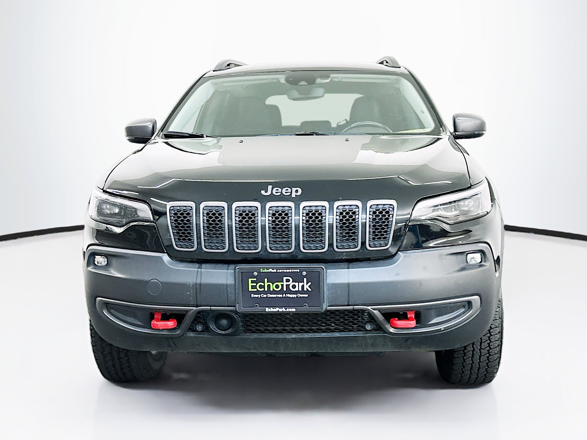 Used 2021 Jeep Cherokee Trailhawk image 2