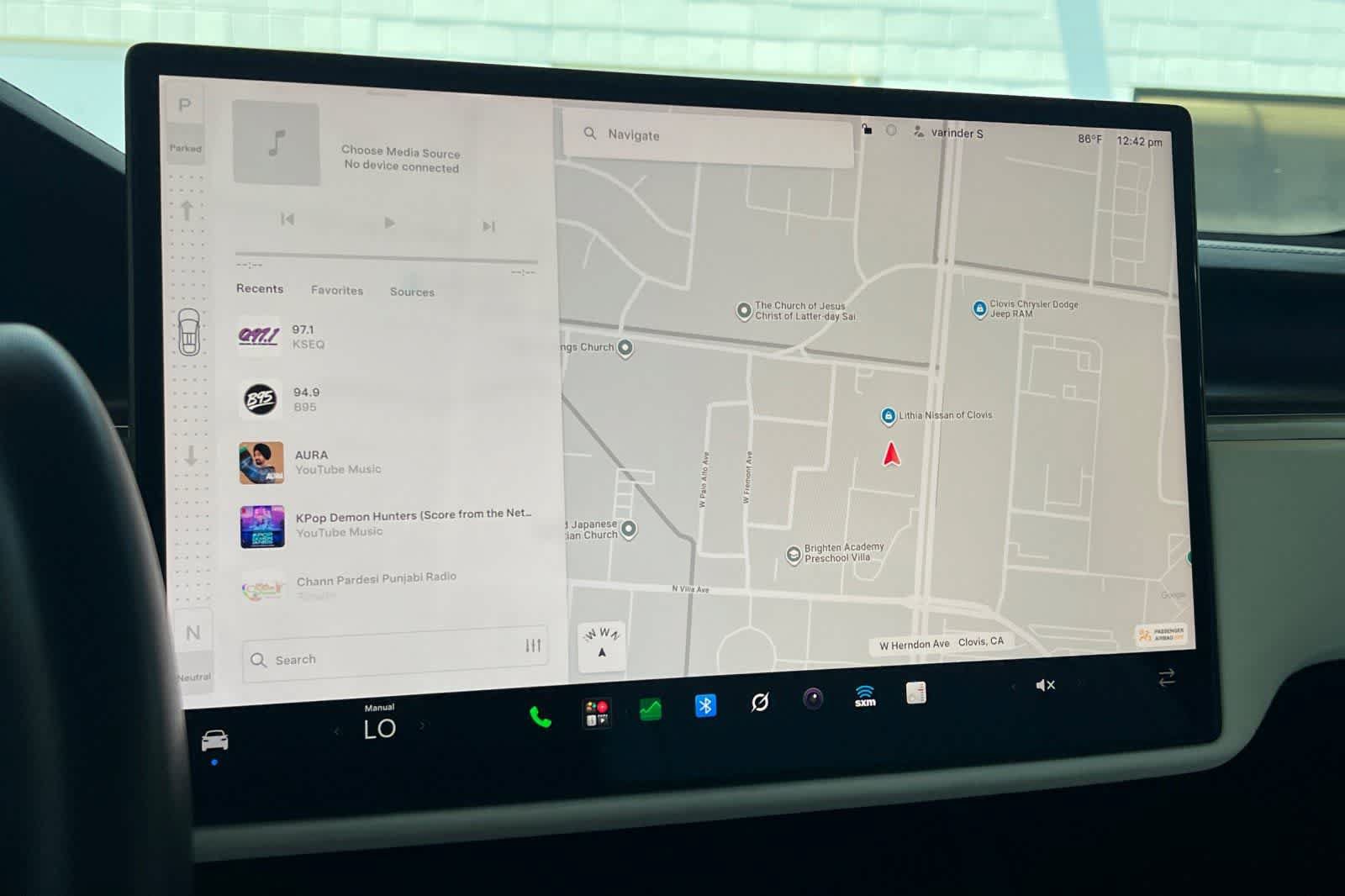 Used 2022 Tesla Model X Plaid AWD/4WD image 24