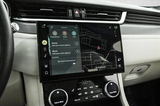 Used 2022 Jaguar F-PACE SVR image 13