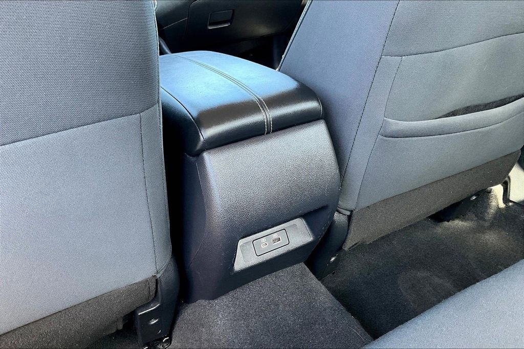 Used 2024 Nissan Altima 2.5 SV image 11