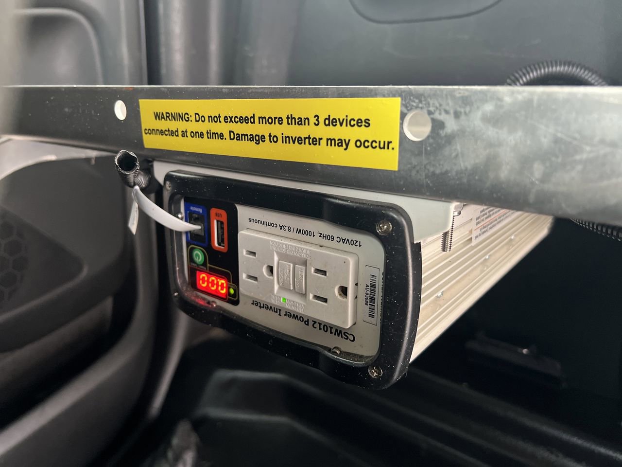 Used 2022 Chevrolet Colorado LT w/ Fleet Safety Package image 24